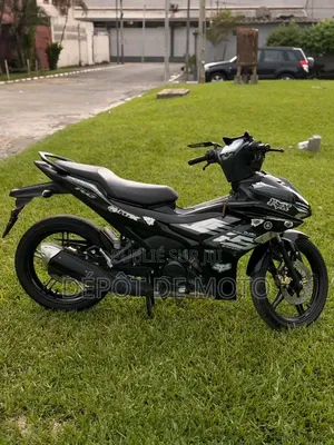 Nouveau Yamaha Autre 2025 Noir
