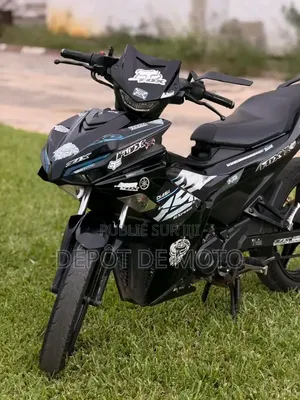 Nouveau Yamaha Autre 2025 Noir