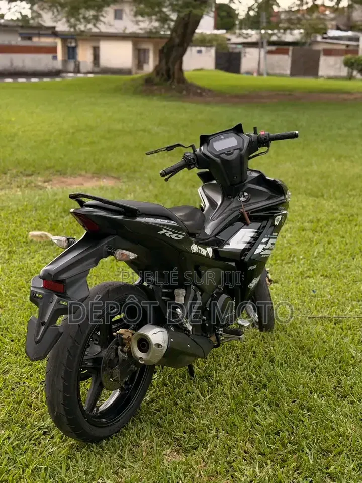 Nouveau Yamaha Autre 2025 Noir