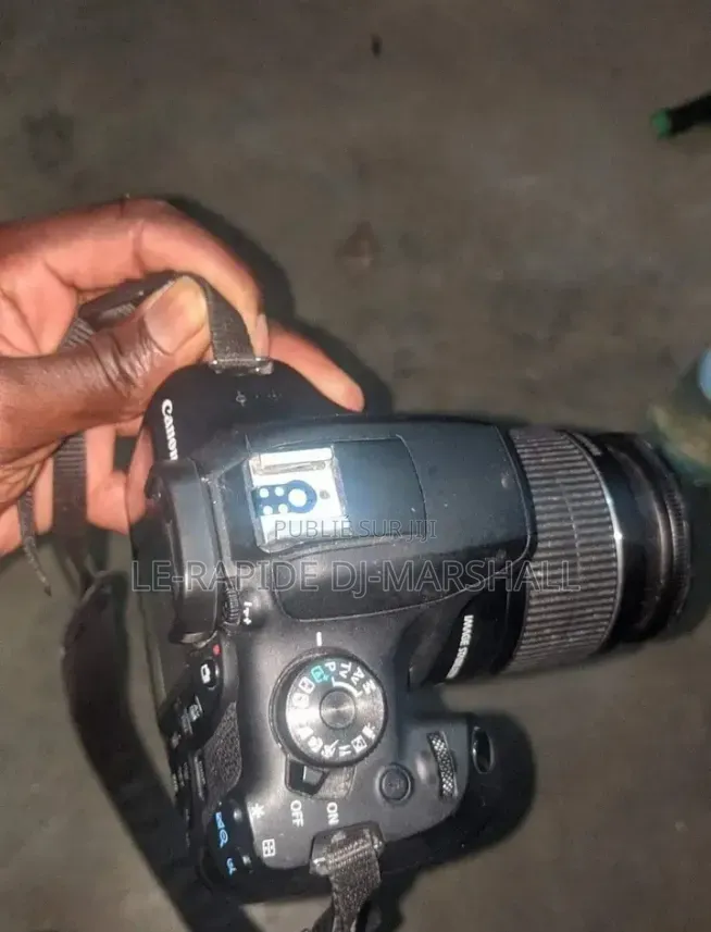Canon Eos 2000d