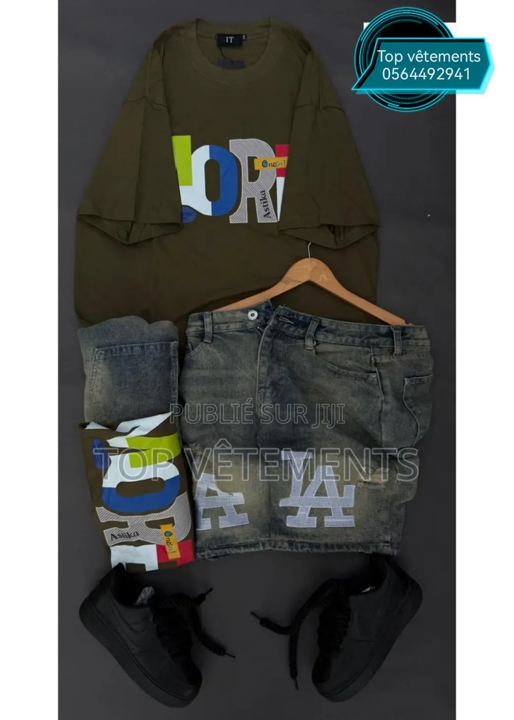 Complet Simple Disponible en Stock Limité.