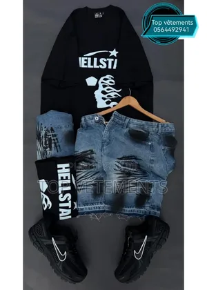 Complet Simple Disponible en Stock Limité.