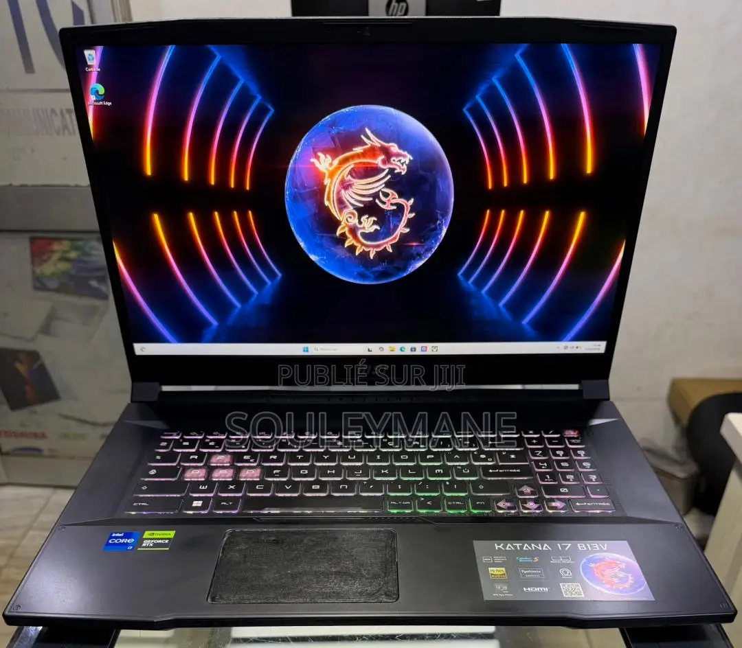 Ordinateur portable MSI Katana 17 16GB Intel Core i7 SSD 1T