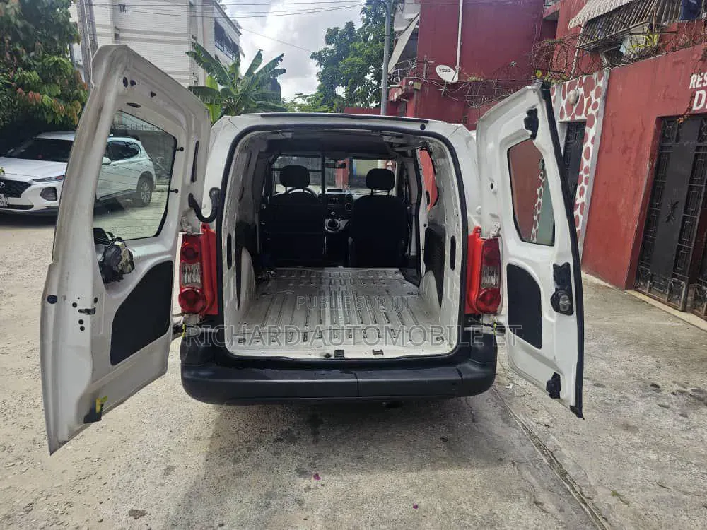 Citroen Berlingo 2019 Blanc