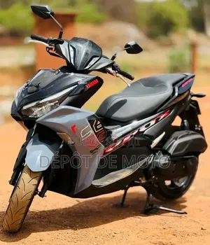 Nouveau Yamaha Autre 2025 Gris