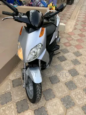 Nouveau Aprilia RS4 125 2020 Gris
