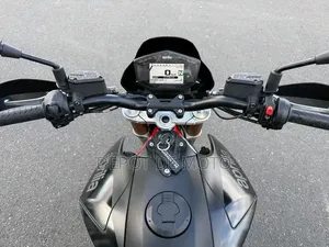 Nouveau Aprilia Dorsoduro 2018 Noir