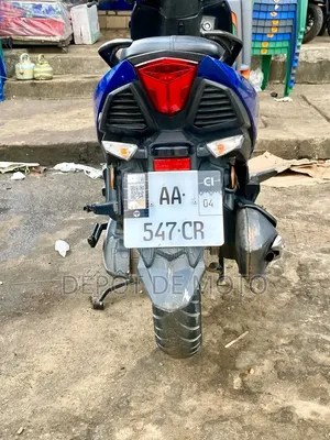 Nouveau TVS Max 125 2024 Bleu
