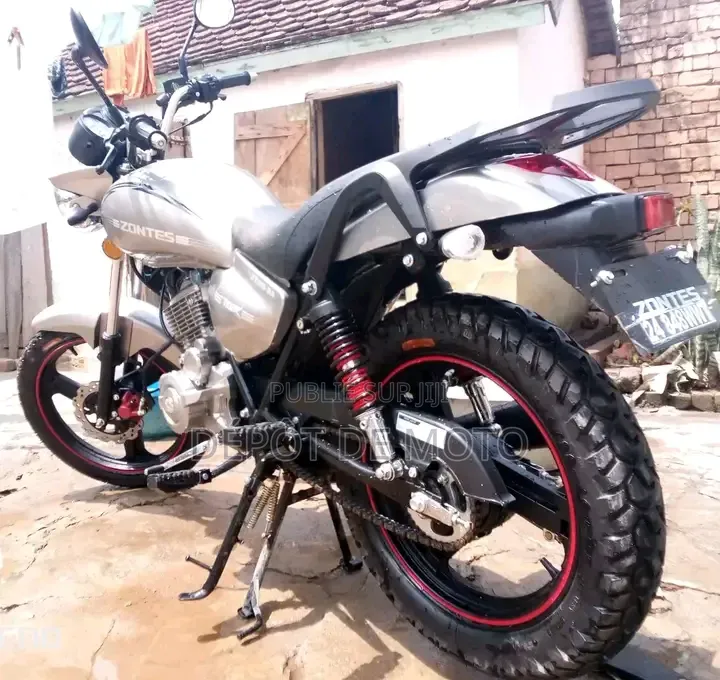 Nouveau Zontes ZT125-J 2022 Gris