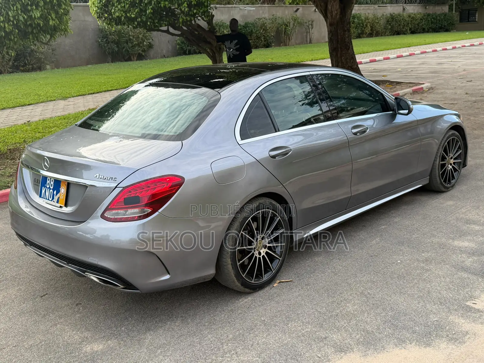 Mercedes-Benz C300 Base 4Matic Sedan AWD (2.0L 4cyl 7A) 2016 Gris