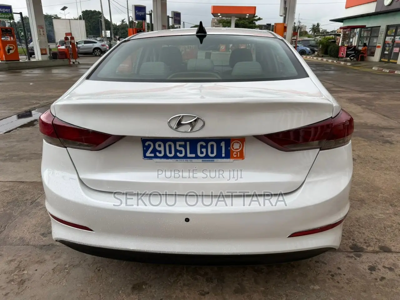 Hyundai Elantra 2018 Blanc