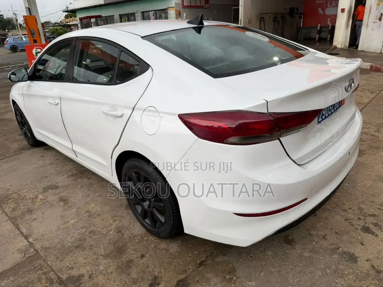 Hyundai Elantra 2018 Blanc