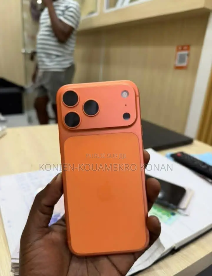 Nouveau Apple iPhone 17 Pro 1 TB Orange