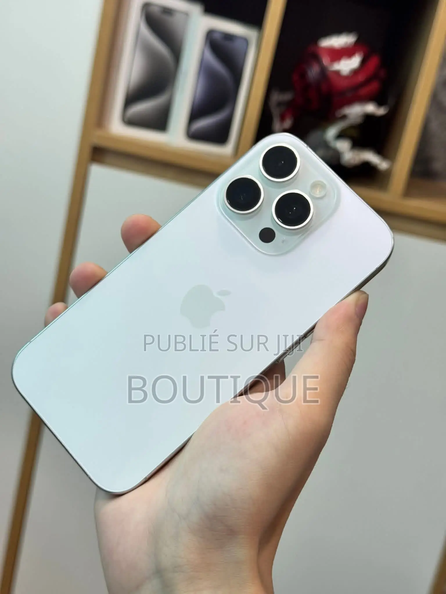 Nouveau Apple iPhone 16 Pro 1 TB Blanc