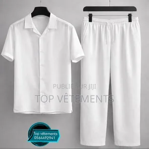 Collection De Complets Pantalons Chemise Lin Cassé Sont Disponibles