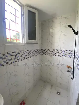 2chbre Appartement dans Bingerville à Louer