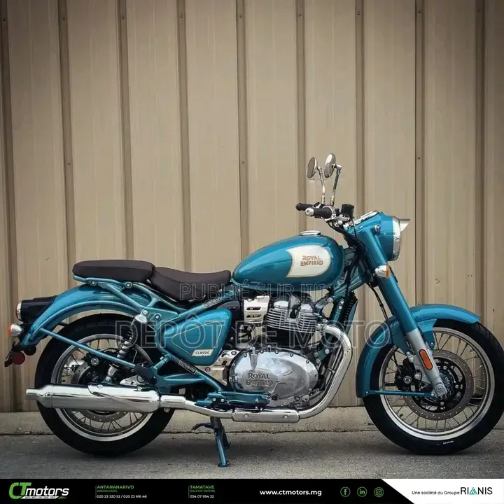 Nouveau Royal Enfield Classic 650 2025 Bleu