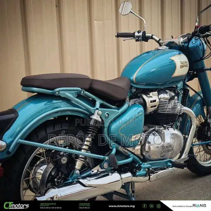 Nouveau Royal Enfield Classic 650 2025 Bleu