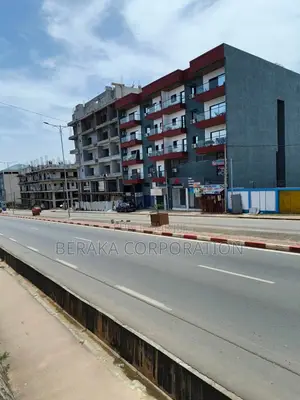 Terrain De 200m2 Avec Acd en Vente Angre Chu