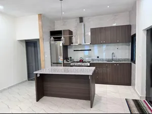 Meublé 4chbre Appartement dans Mt Services Location, Cocody à Louer