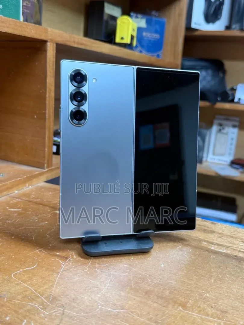 Nouveau Samsung Galaxy Z Fold6 256 GB Blanc