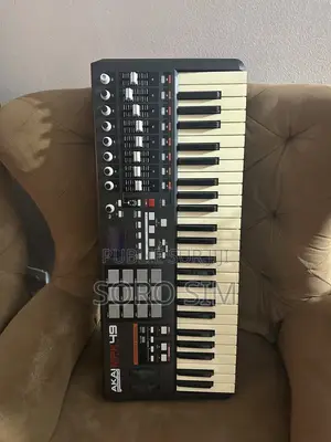 Akai Pro MPK 49