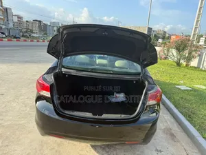 Hyundai Elantra 2012 Noir