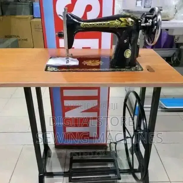 Machine À Coudre