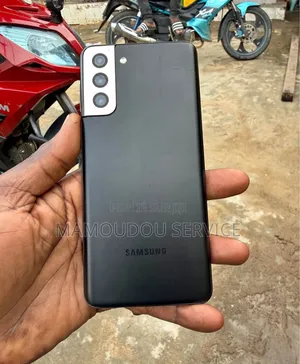 Nouveau Samsung Galaxy S21 5G 128 GB Noir