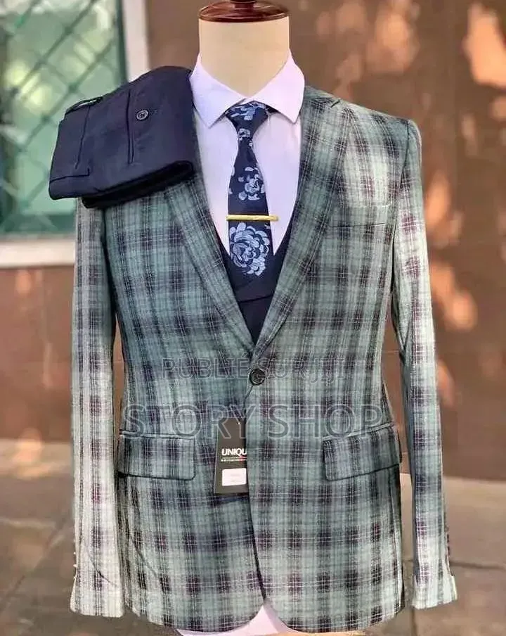 Costume Original À Bon Prix