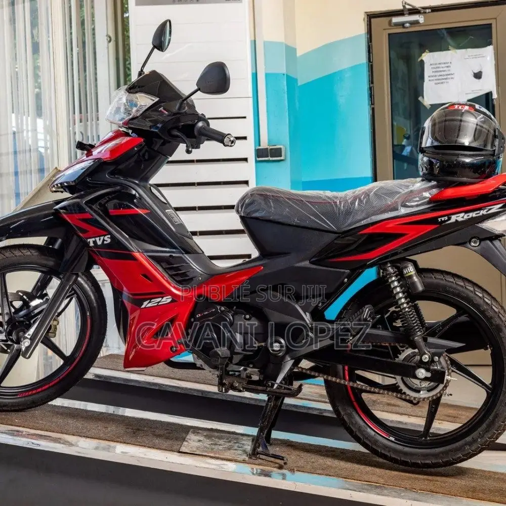 Nouveau TVS Rockz 125 2025 Rouge