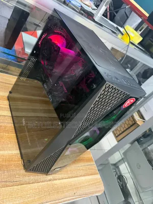 Nouveau MSI Gaming 27 6QE 32GB Intel Core i7 SSD 512GB