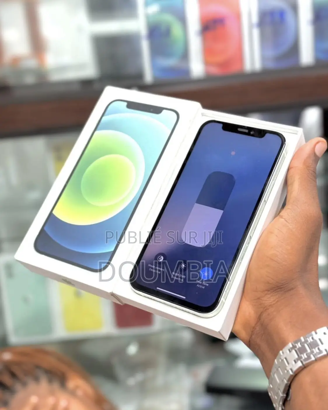 Nouveau Apple iPhone 11 128 GB Vert