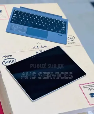 Nouveau Microsoft Surface Pro 5 8GB Intel Core i5 SSD 256GB