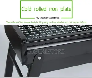 Barbecue Au Charbon De Bois