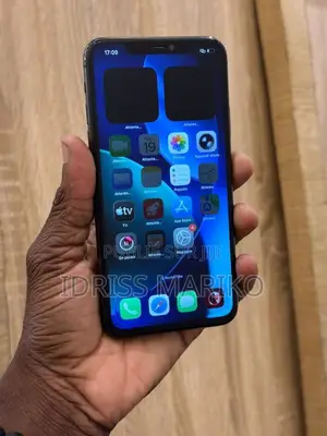 Nouveau Apple iPhone 11 Pro Max 256 GB Noir