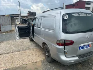 Hyundai H1 2001 Autre