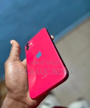 Nouveau Apple iPhone 11 256 GB Rouge