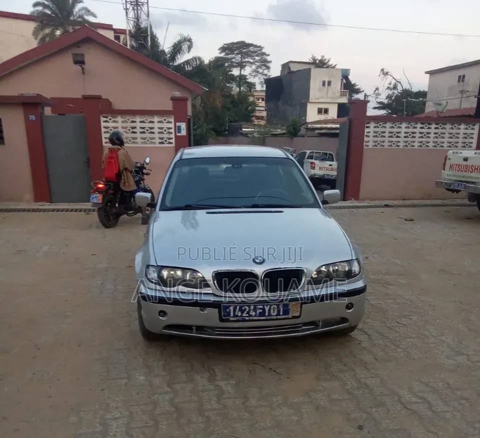 BMW 330i 2005 Gris