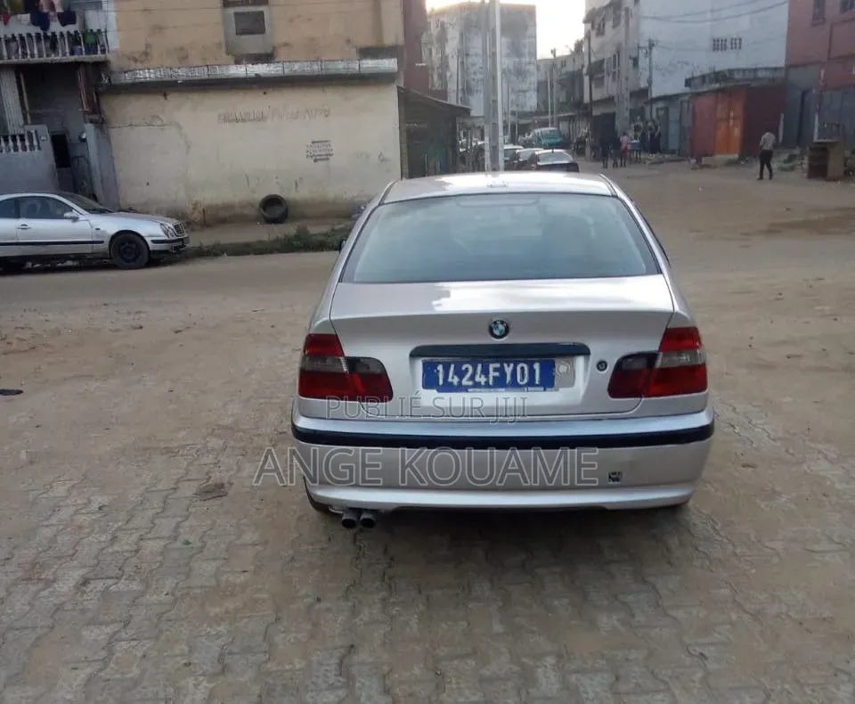 BMW 330i 2005 Gris