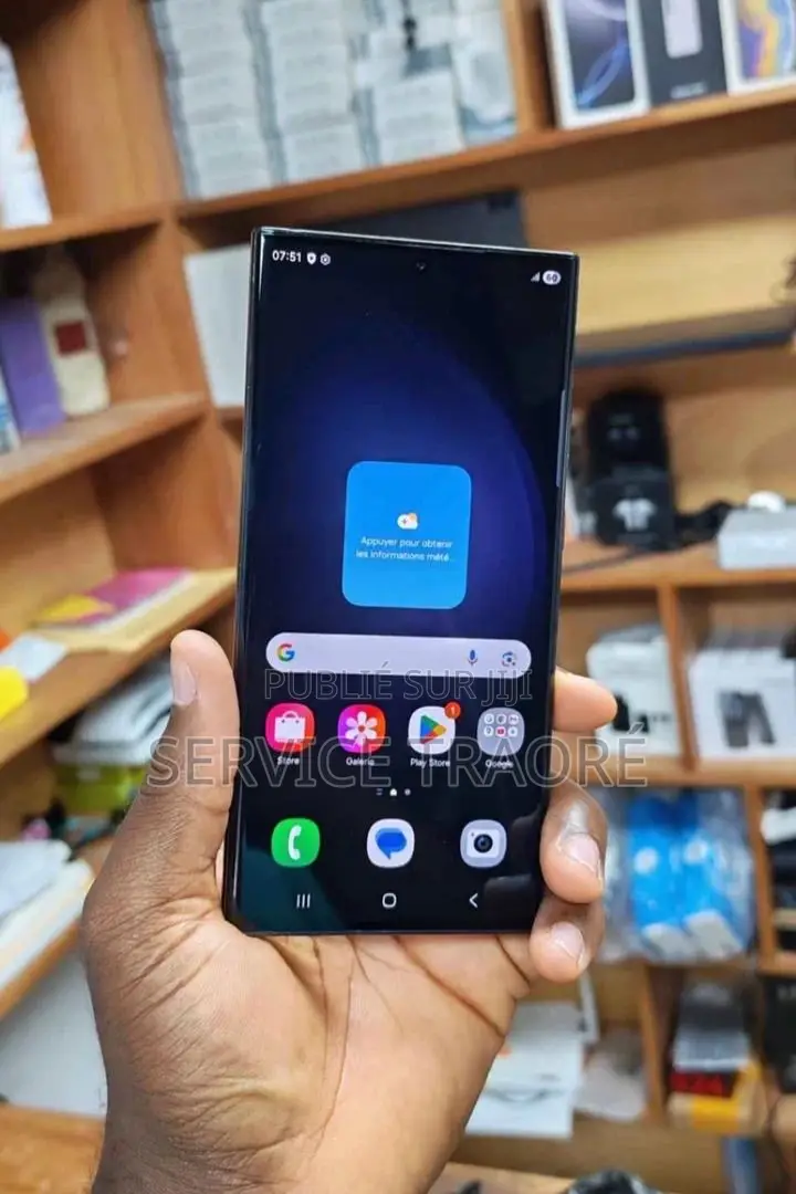 Nouveau Samsung Galaxy S21 5G 128 GB Noir