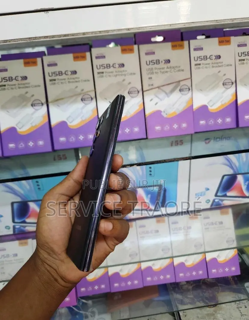 Nouveau Samsung Galaxy S21 5G 128 GB Noir