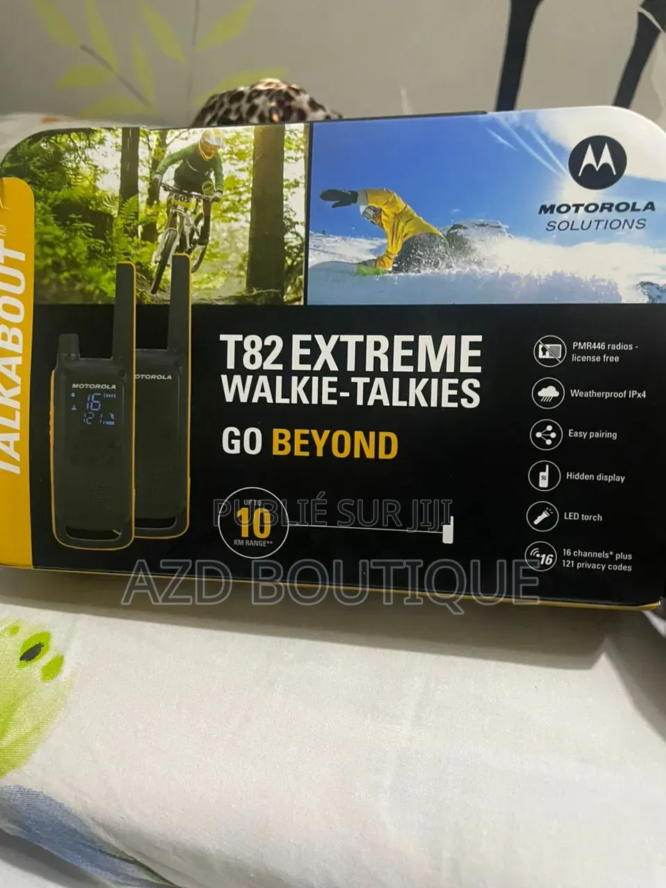 Talkie-Walkie Motorola T82 Portée Jusqu'à 10km + Écouteurs Inclus