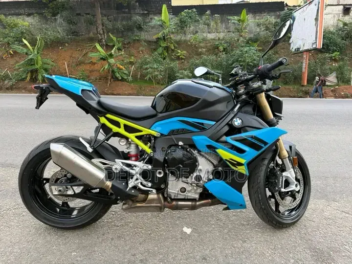 Nouveau BMW S 1000 R 2025 Bleu