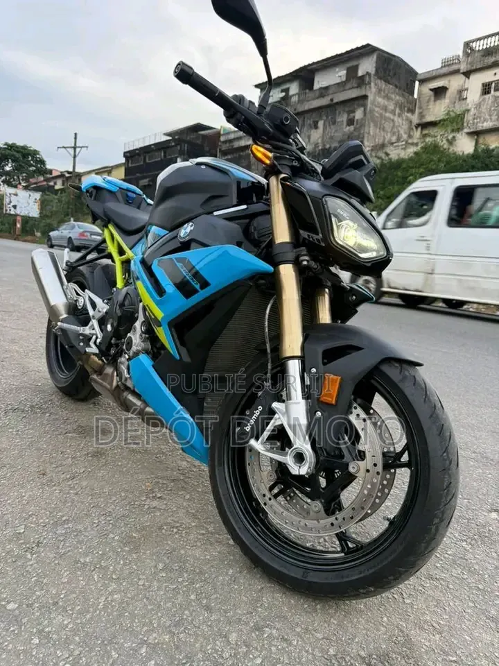 Nouveau BMW S 1000 R 2025 Bleu