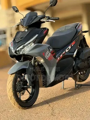 Nouveau Yamaha Autre 2026 Gris