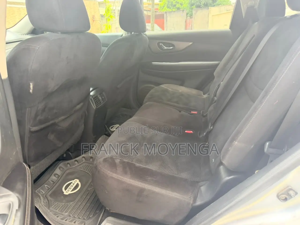 Nissan Rogue S 4dr SUV (2.5L 4cyl CVT) 2015 Gris