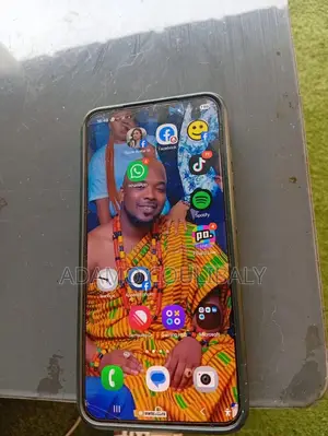 Samsung Galaxy S24 128 GB Noir