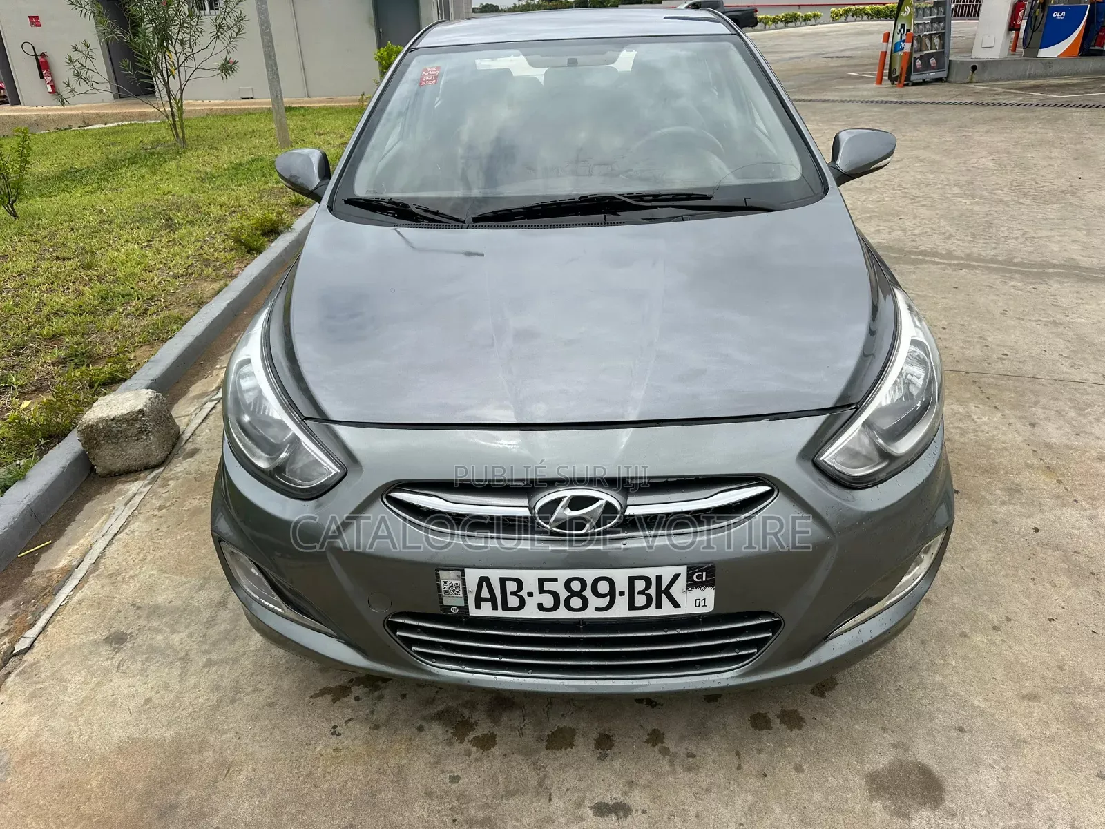 Hyundai Accent 2017 Gris