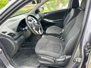 Hyundai Accent 2017 Gris